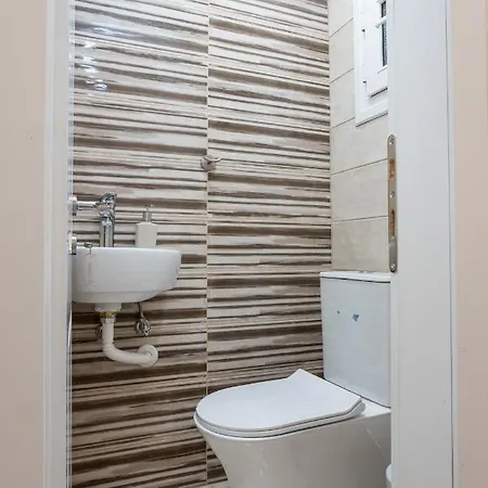 Apartment Luxury Downtown E1